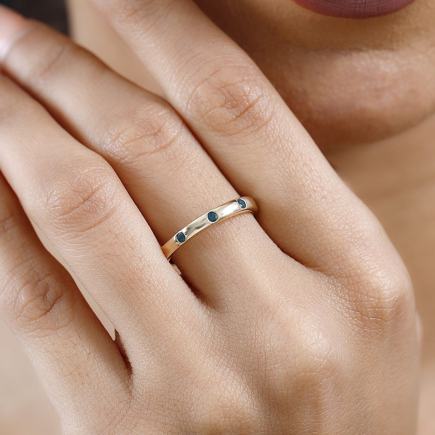 AAA Grandidierite 0.25 ctw Band Ring in 14K Yellow Gold (Size 6.5)
