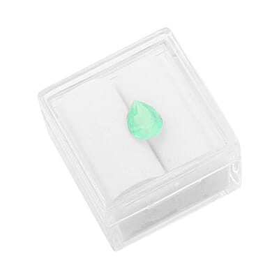 AAAA Boyaca Colombian Mint Emerald (Pear Free Size) 1.00 ctw