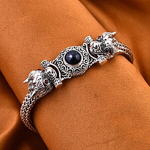 Bali Legacy Blue Star Sapphire (DF) and Mozambique Garnet Pixiu Bracelet in Sterling Silver (7.25 In) 3.30 ctw