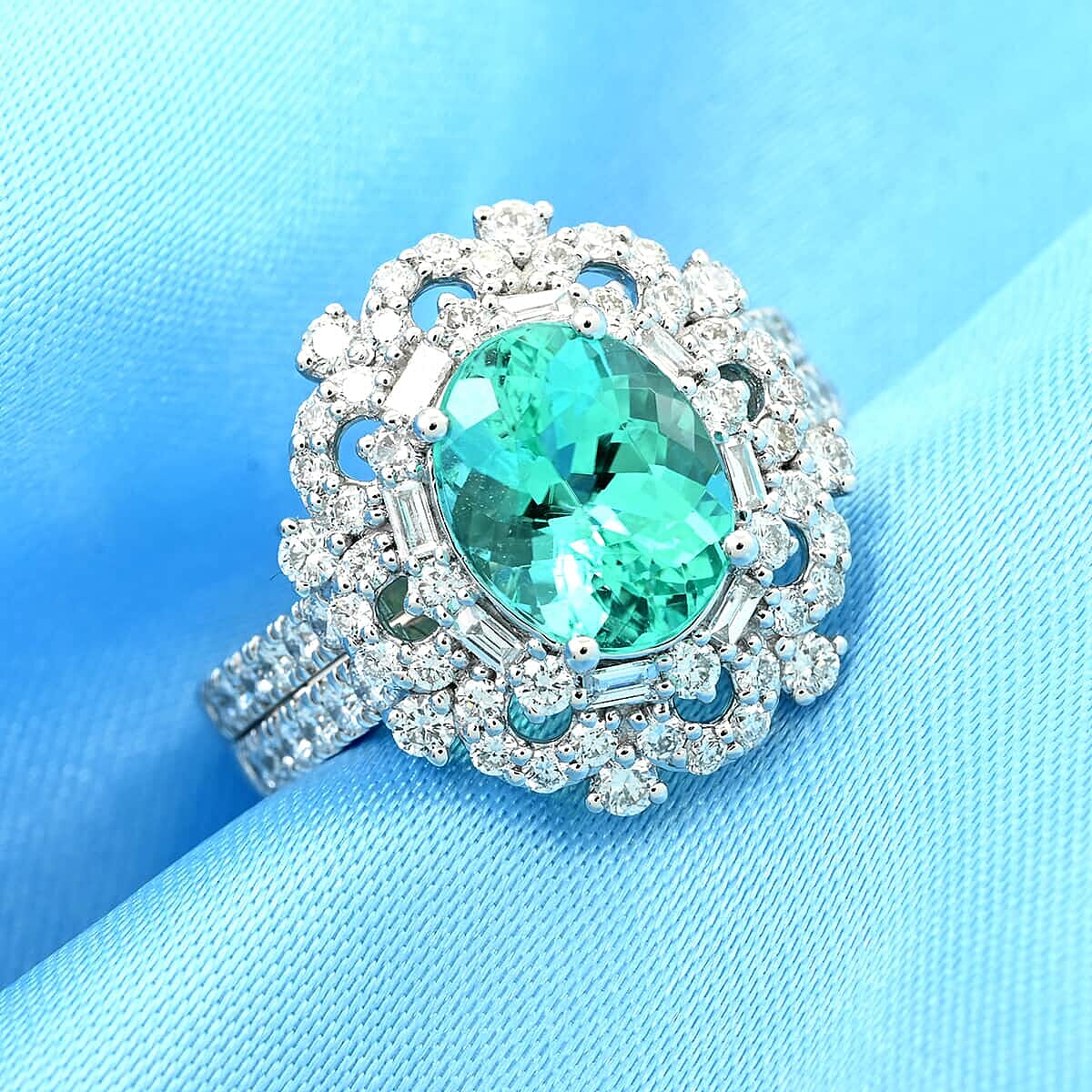 Chairman's Vault Collection Certified & Appraised Rhapsody 950 Platinum AAAA Paraiba Tourmaline and E-F VS Diamond Ring (Size 7.0) 11.50 Grams 3.45 ctw
