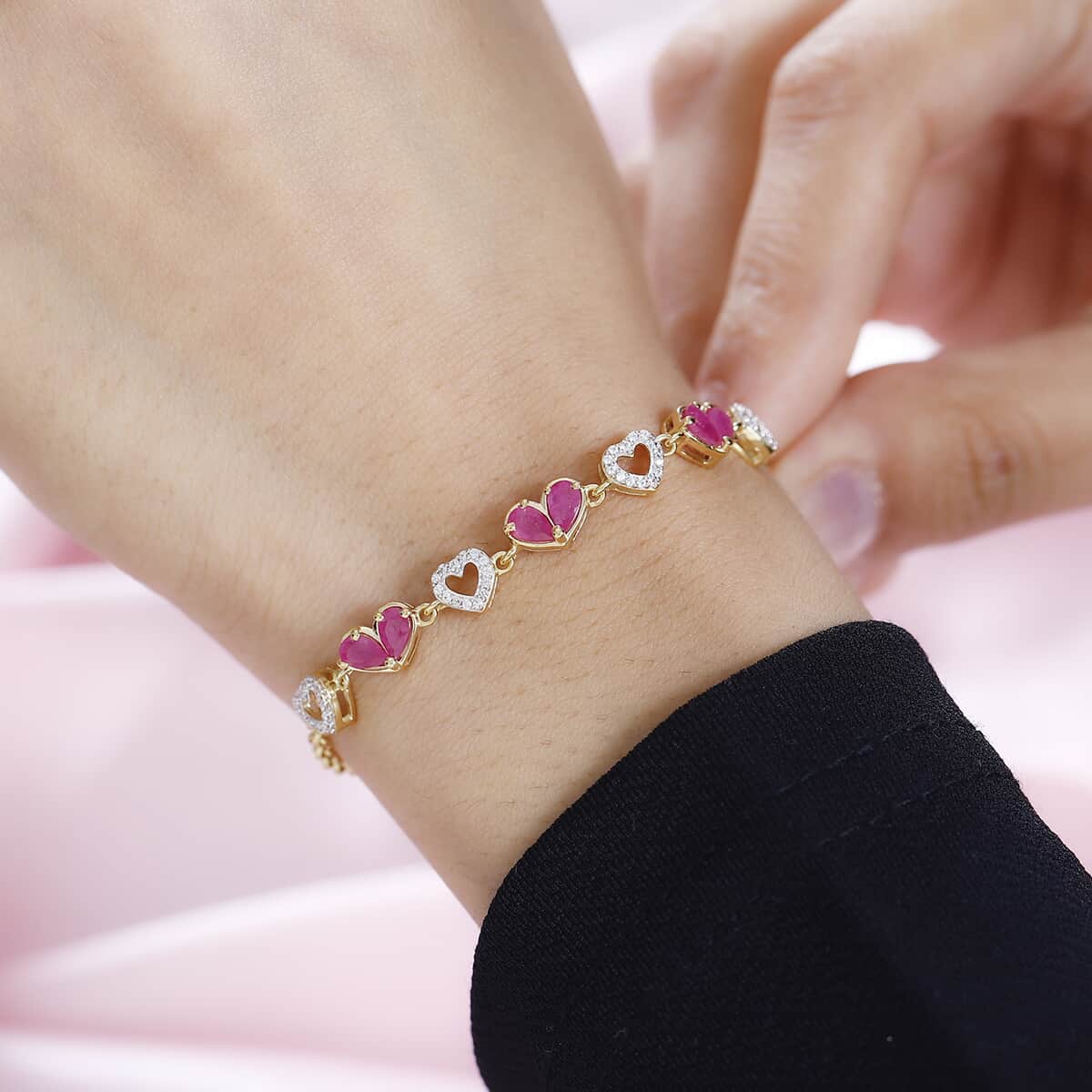 Montepuez Ruby and White Zircon Heart Bracelet in Vermeil Yellow Gold Over Sterling Silver (7.25-9.25In) 1.80 ctw image number 2