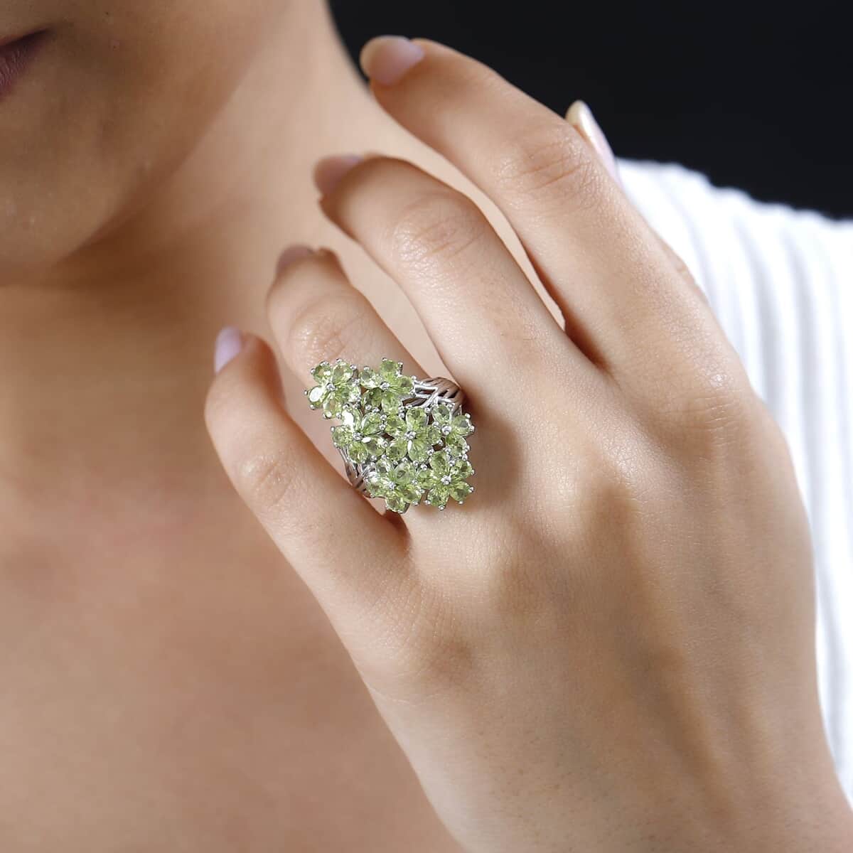 Peridot Floral Ring in Platinum Over Sterling Silver (Size 5.0) 5.25 ctw image number 2