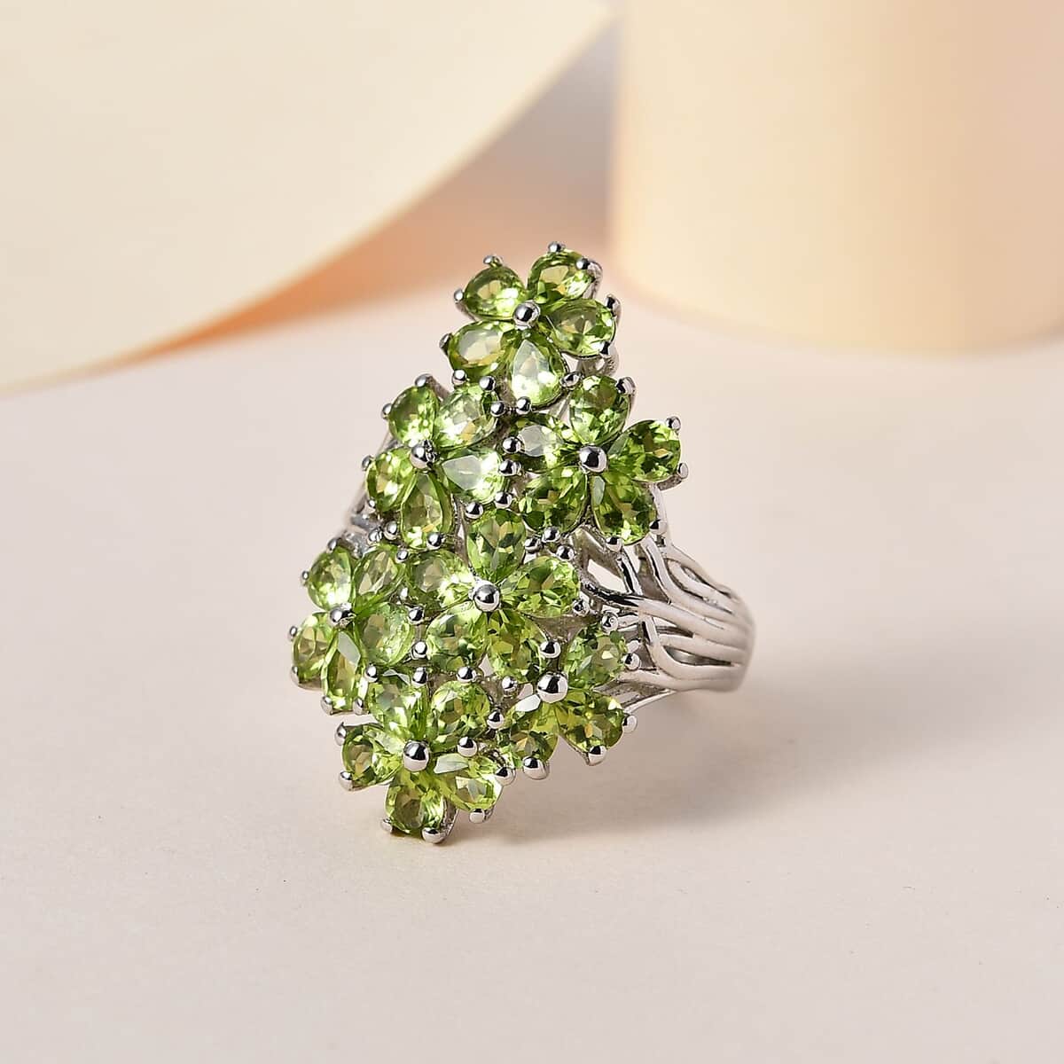 Peridot Floral Ring in Platinum Over Sterling Silver (Size 8.0) 5.25 ctw image number 1