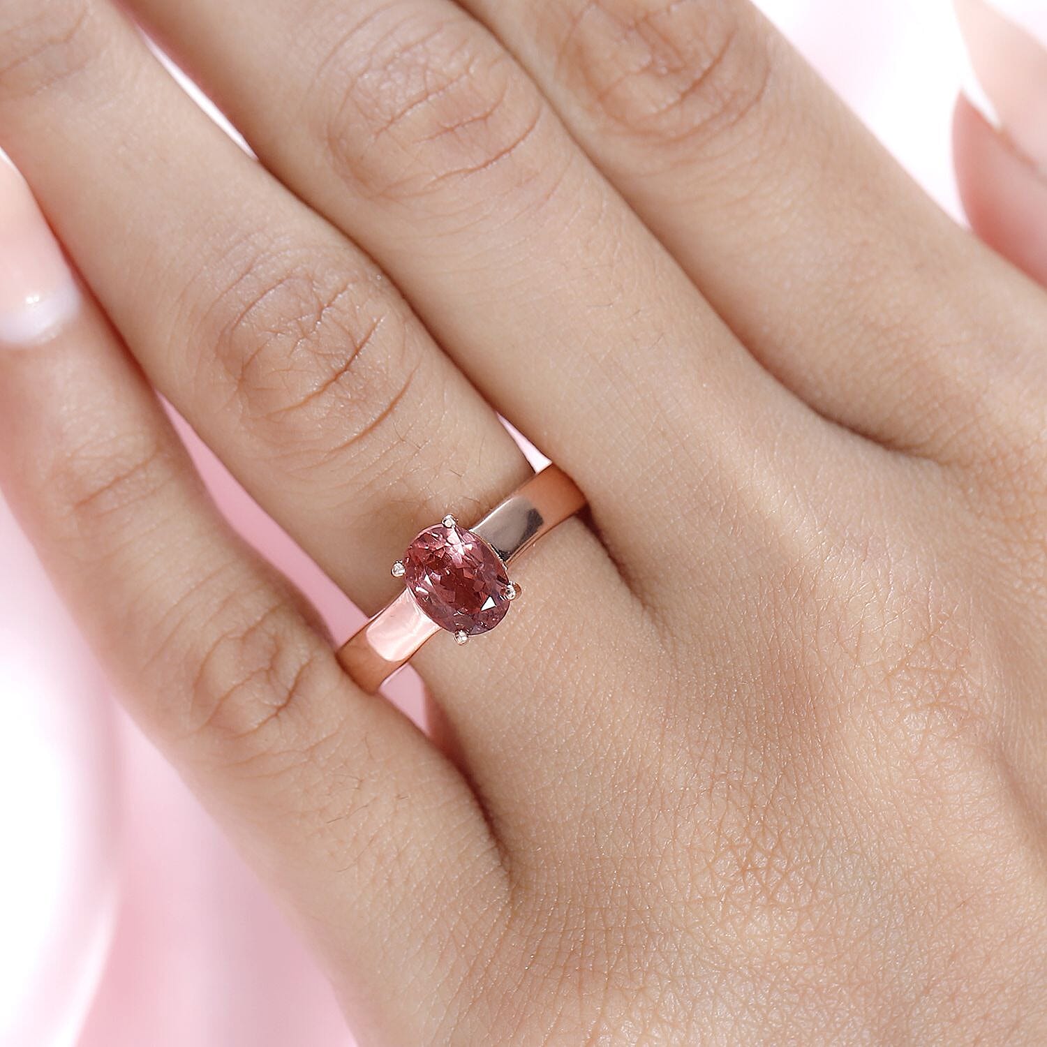 Blush Apatite Solitaire Ring in Vermeil Rose Gold Over Sterling Silver (Size 10.0) 1.25 ctw