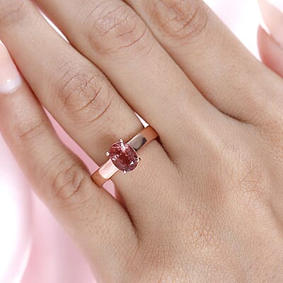 Blush Apatite Solitaire Ring in Vermeil Rose Gold Over Sterling Silver (Size 10.0) 1.25 ctw