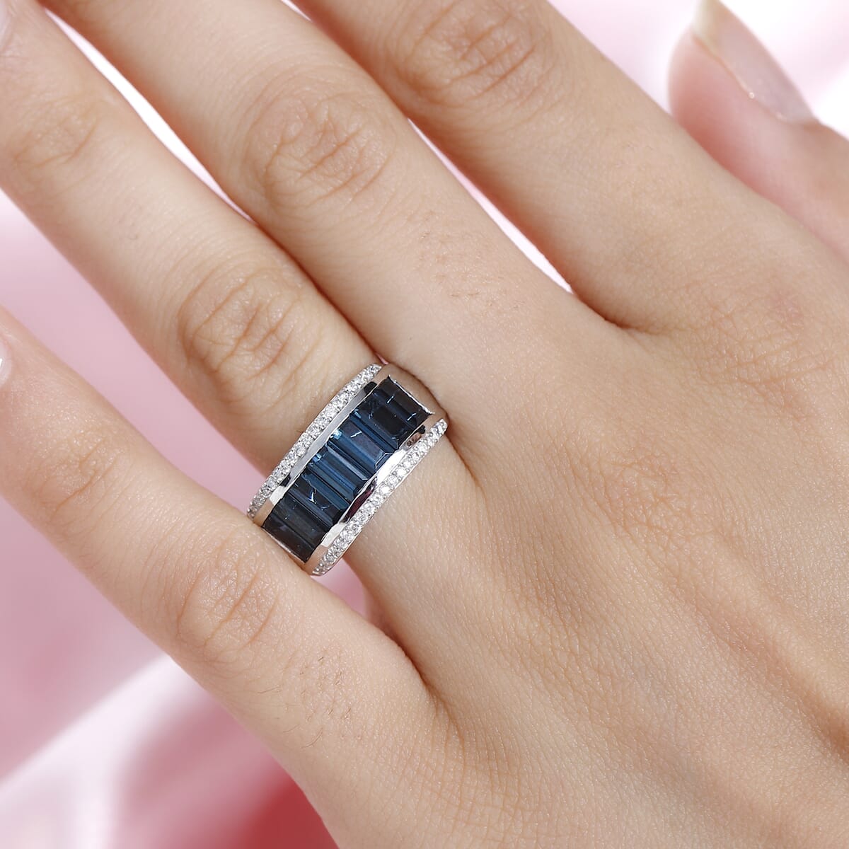 Luxoro 14K White Gold AAA Monte Belo Indicolite and G-H I2 Diamond Ring (Size 8.0) 4.70 Grams 3.10 ctw image number 2