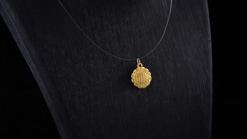 Luxoro 10K Yellow Gold Electroform Floral Pendant without Chain 0.30 Grams