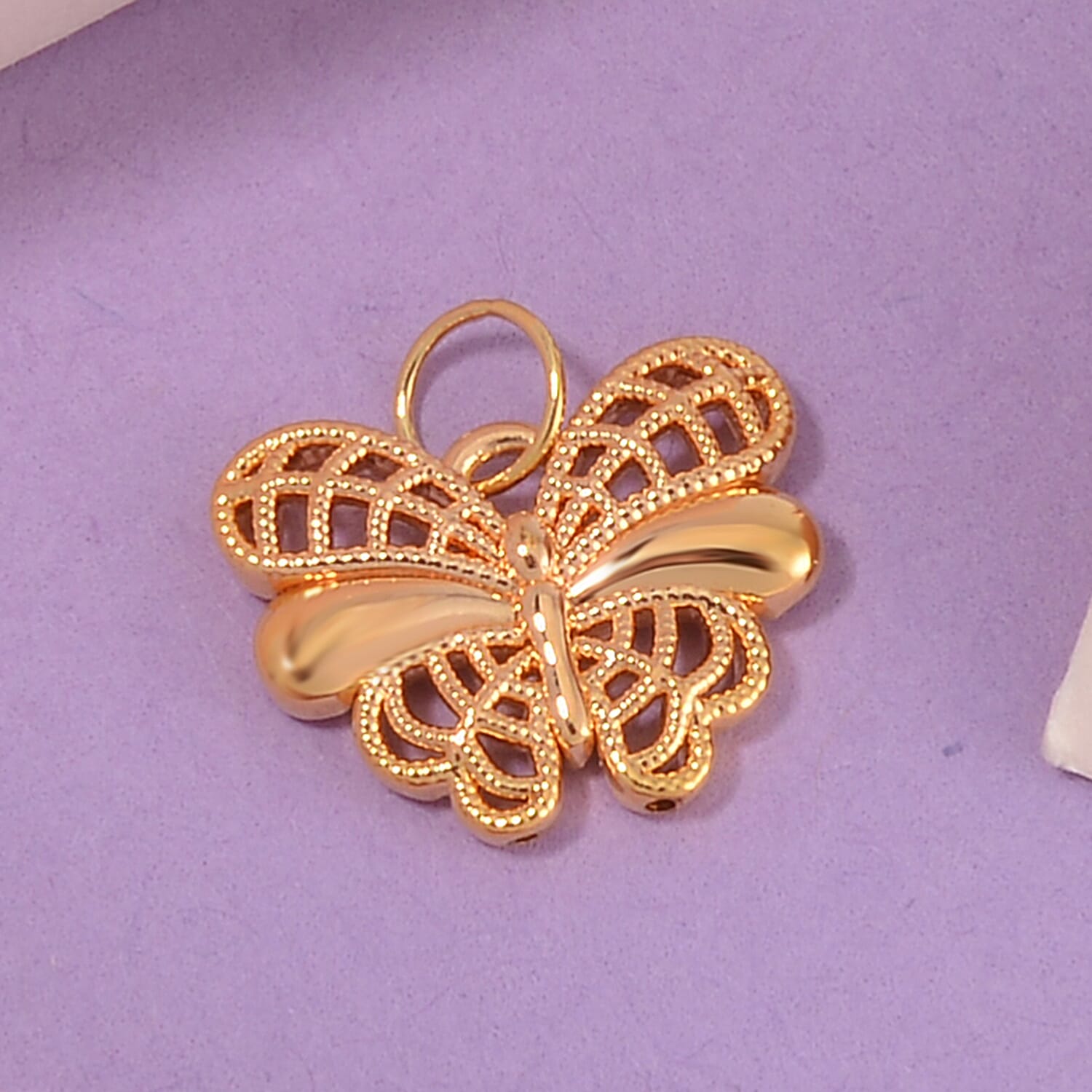 10K Yellow Gold Butterfly Pendant without Chain 0.30 Grams