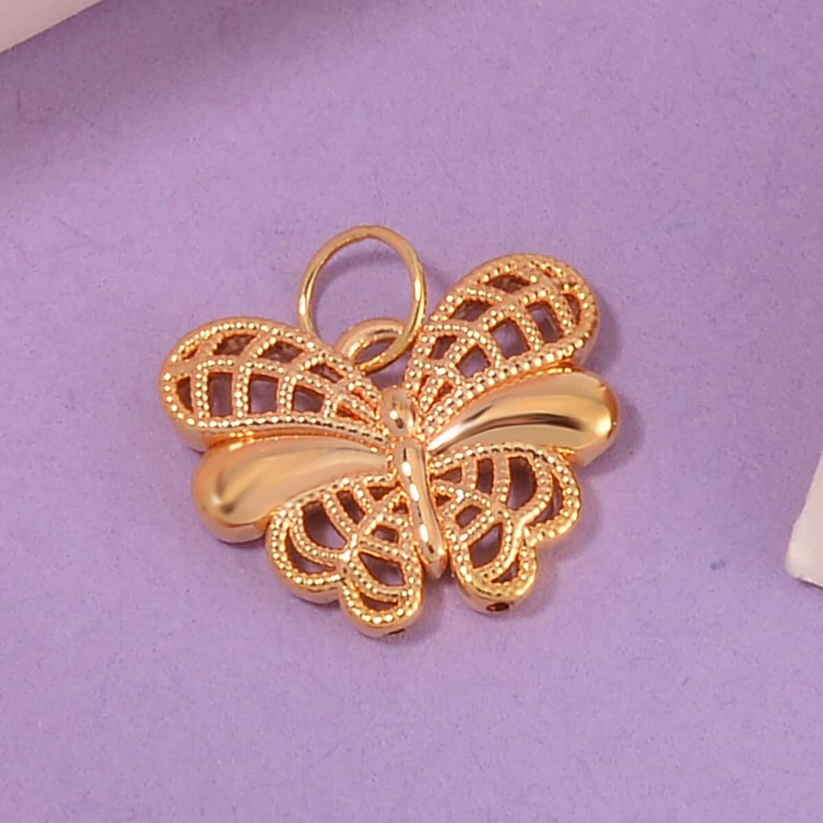 10K Yellow Gold Butterfly Pendant 0.30 Grams image number 1