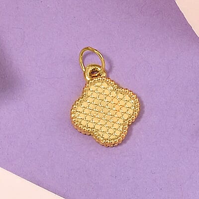 Luxoro 10K Yellow Gold Electroform Clover Pendant without Chain 0.30 Grams