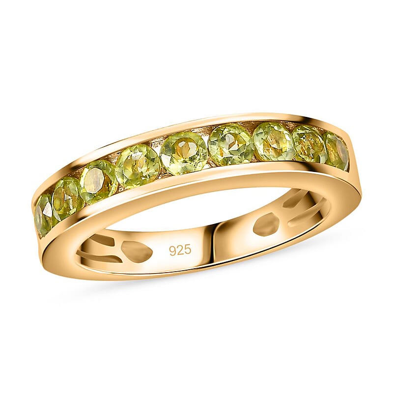 Hebei Peridot 0.90 ctw Ring in Vermeil Yellow Gold Over Sterling Silver (Size 9.0)