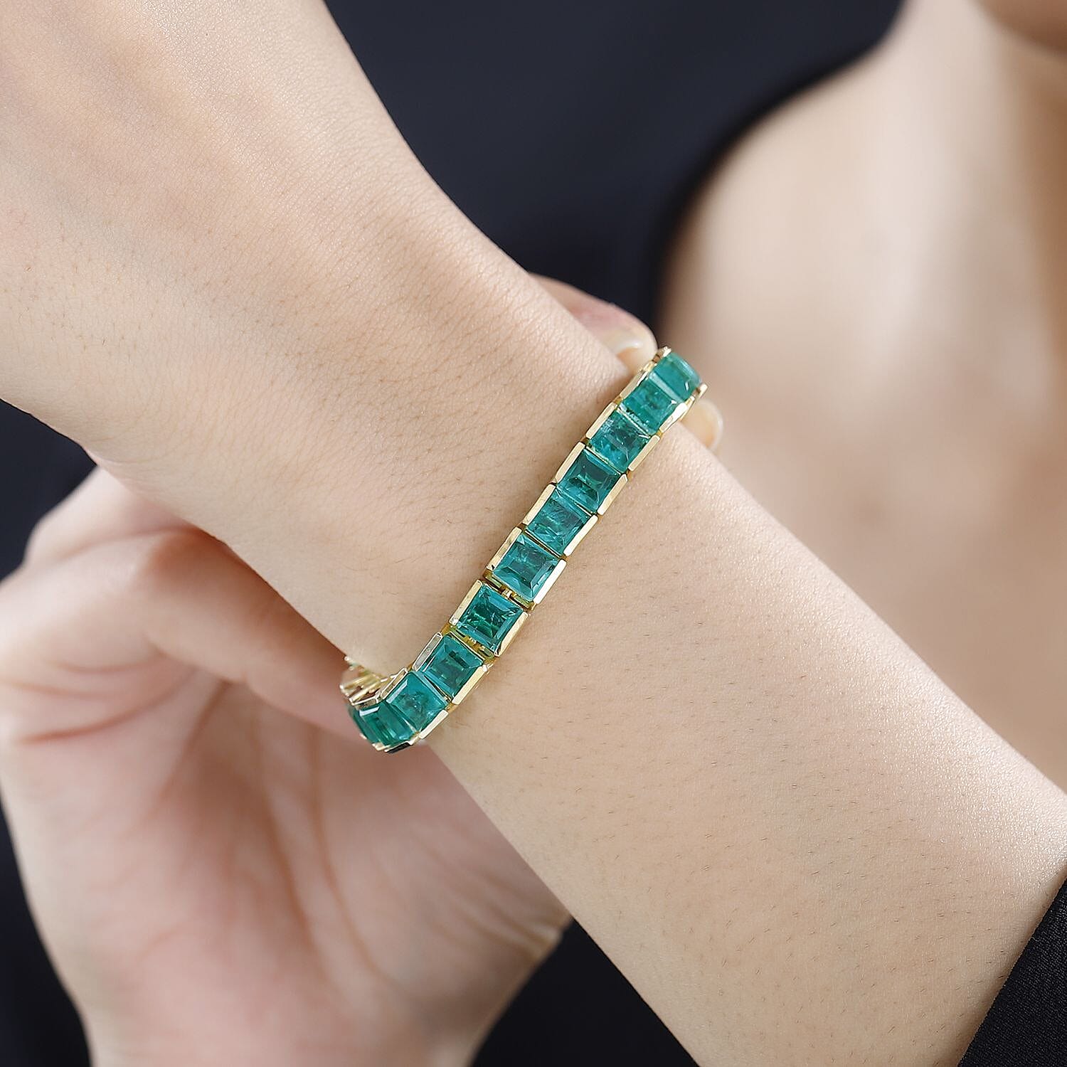Emeraldine Triplet Quartz 33.60 ctw Cluster Bracelet in Vermeil Yellow Gold Over Sterling Silver (7 In) (20.15 g)