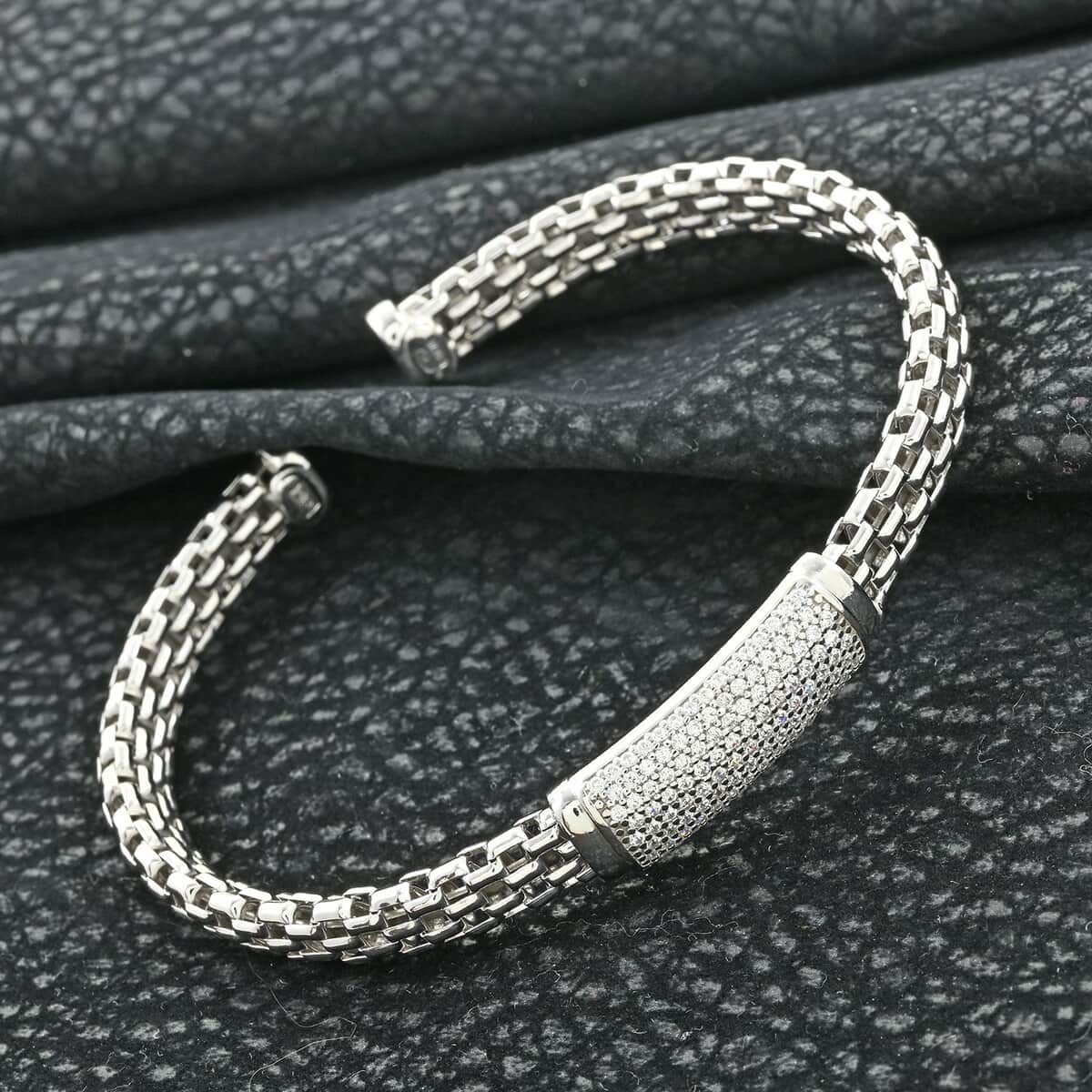 Italian Simulated Diamond Bangle Bracelet in Sterling Silver (6.50 In) 2.60 ctw image number 1