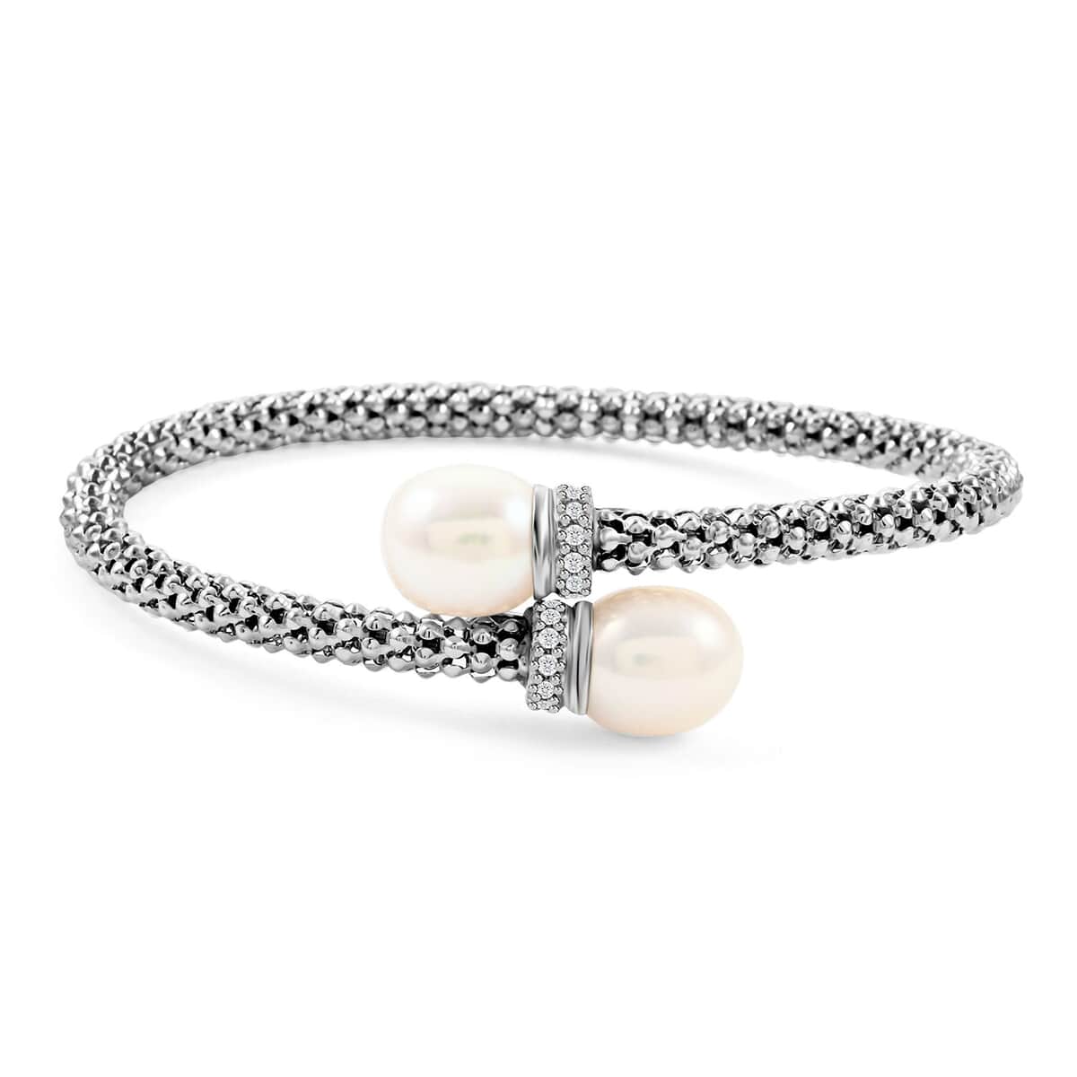 Italian Freshwater Pearl and Simulated Diamond Bangle Bracelet in Sterling Silver (6.50 In) 0.40 ctw image number 0