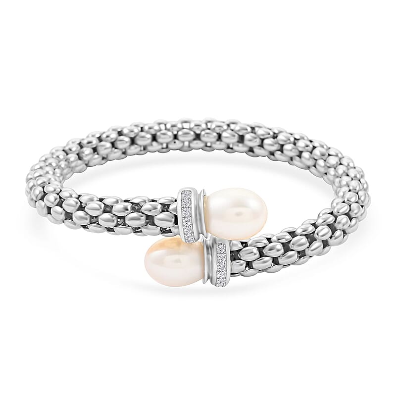 Italian Freshwater Pearl and Simulated Diamond Bangle Bracelet in Sterling Silver (6.50 In) 0.33 ctw