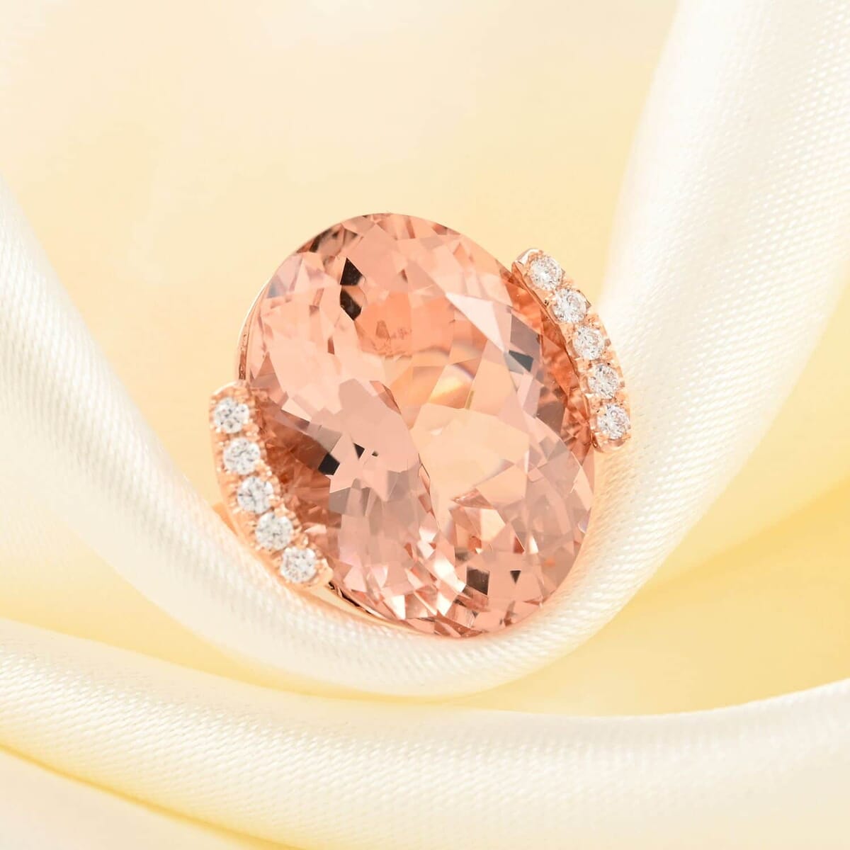 Certified & Appraised Iliana AAA Marropino Morganite and G-H I1 Diamond 9.00 ctw Ring in 18K Rose Gold (Size 7.5) image number 1