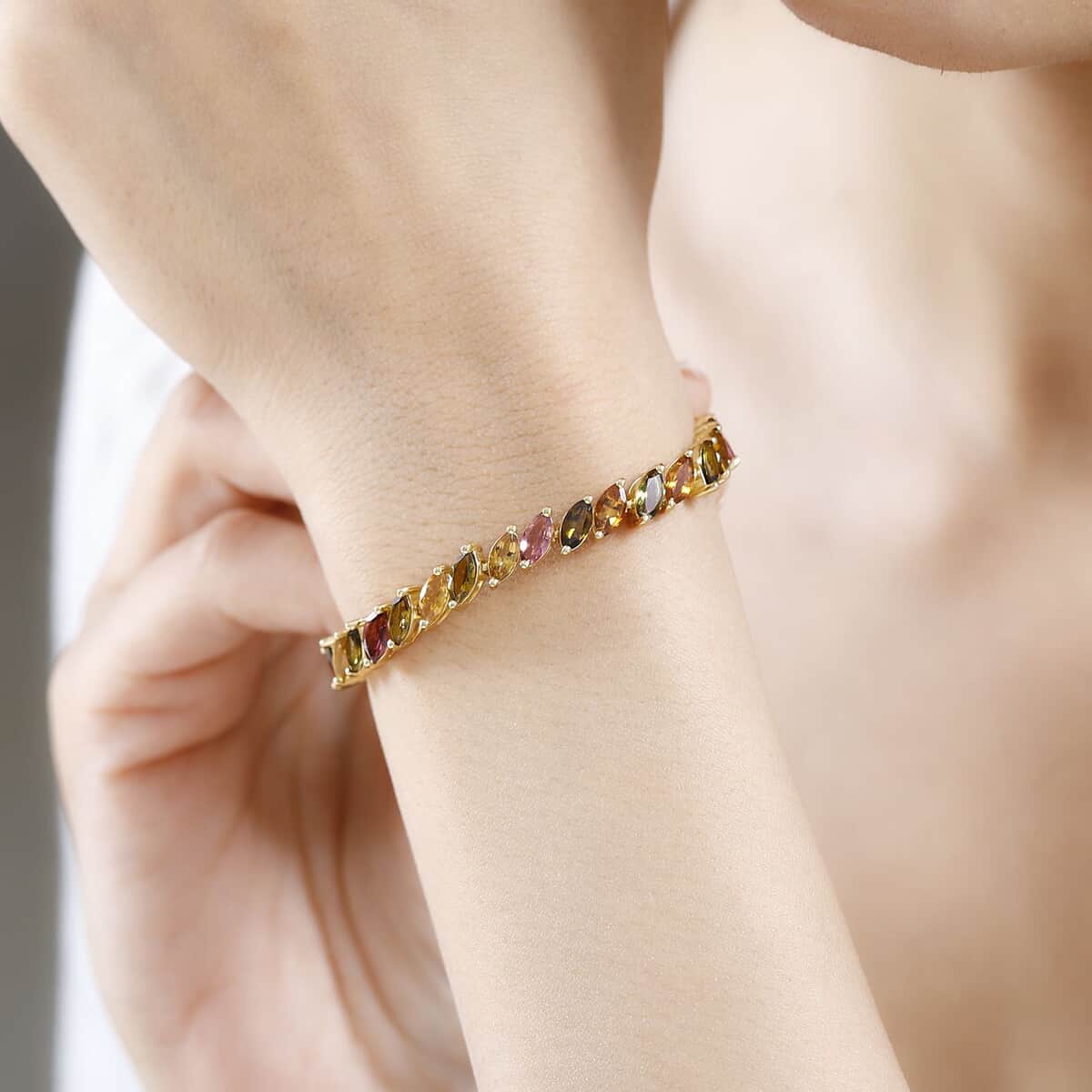 Multi-Tourmaline Bracelet in Vermeil Yellow Gold Over Sterling Silver (7.25 In) 12.85 ctw image number 2