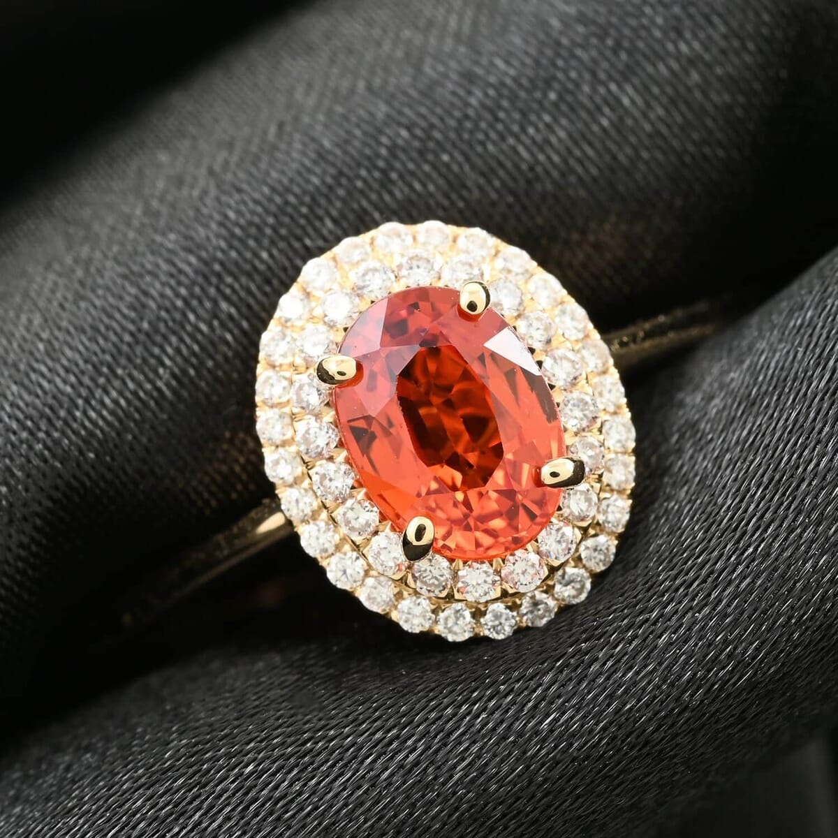 Certified & Appraised Iliana 18K Yellow Gold AAA Red Sapphire and G-H SI Diamond Double Halo Ring (Size 8.5) 1.25 ctw image number 1