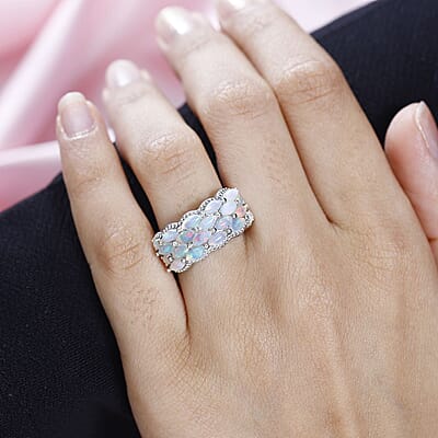 Premium Ethiopian Welo Opal Cluster Ring in Platinum Over Sterling Silver (Size 10.0) 1.90 ctw