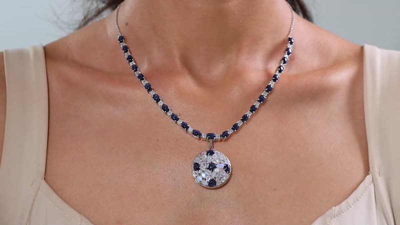 Blue Star Sapphire (DF), Moon Glow Moonstone Necklace (18 Inches) in Platinum Over Sterling Silver 28.90 ctw