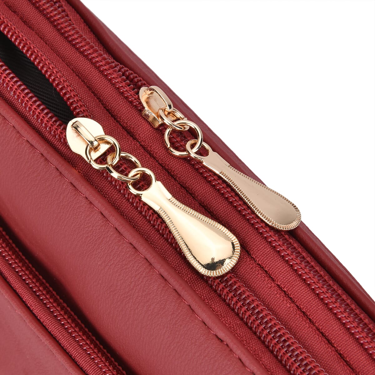 Red Faux Leather Quilted Pattern Crossbody Bag with Detachable Shoulder Strap image number 5