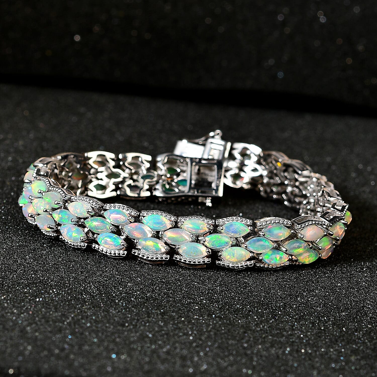 Default Title - Product card gallery slide 3 (10145403502875)