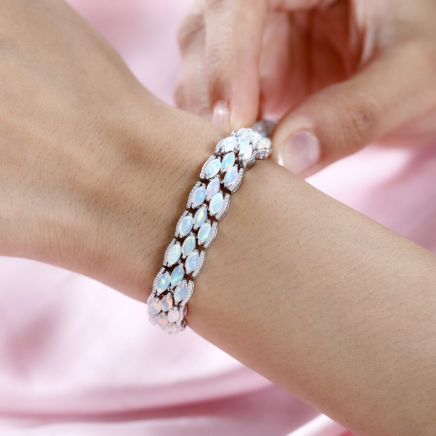 Default Title - Product card gallery slide 4 (10145403502875)