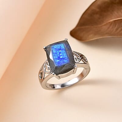 Malagasy Labradorite Solitaire Ring in Stainless Steel (Size 10.0) 4.90 ctw