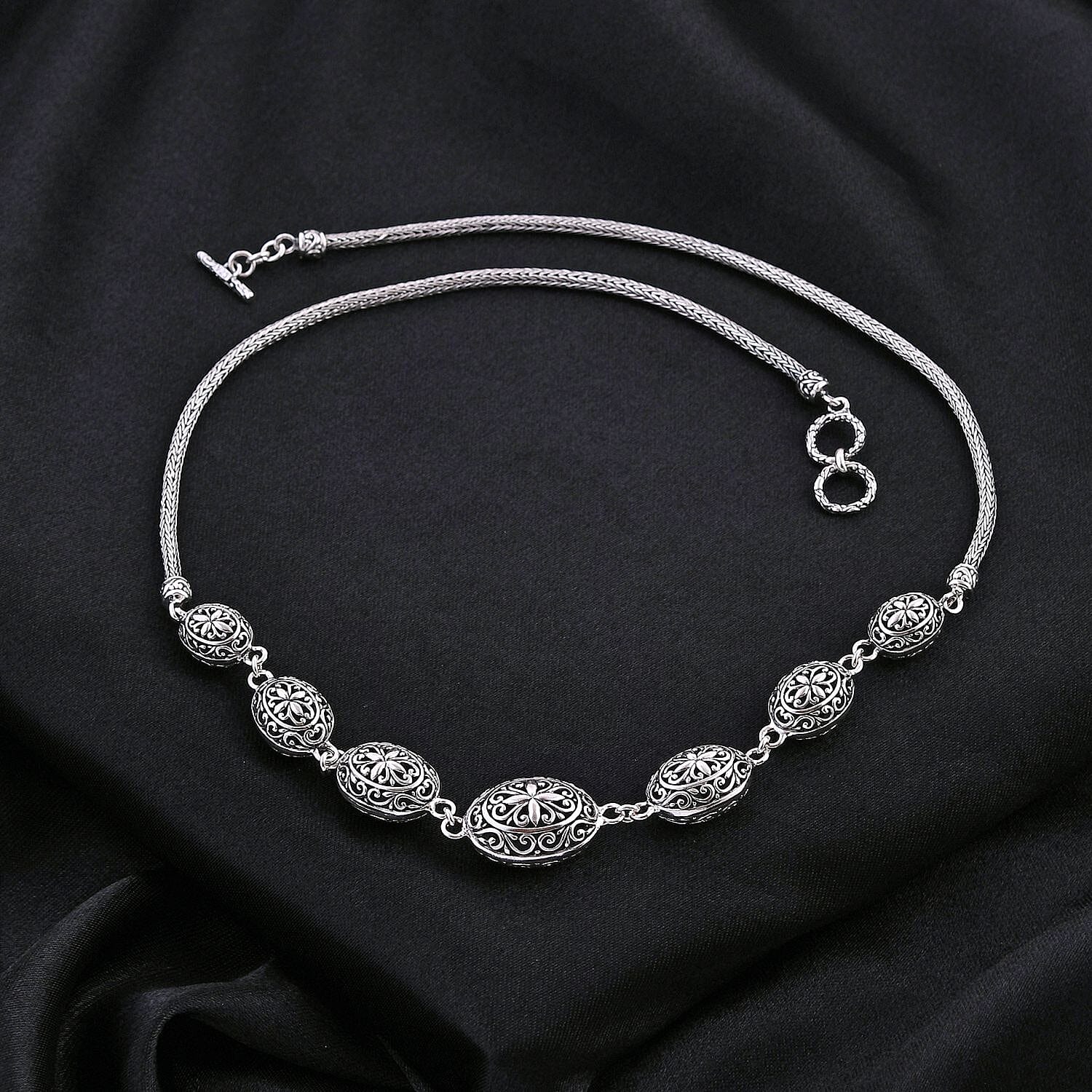 Bali Legacy Oval Filigree Floral Toggle Clasp Necklace in Sterling Silver 29.70 Grams 20 Inches