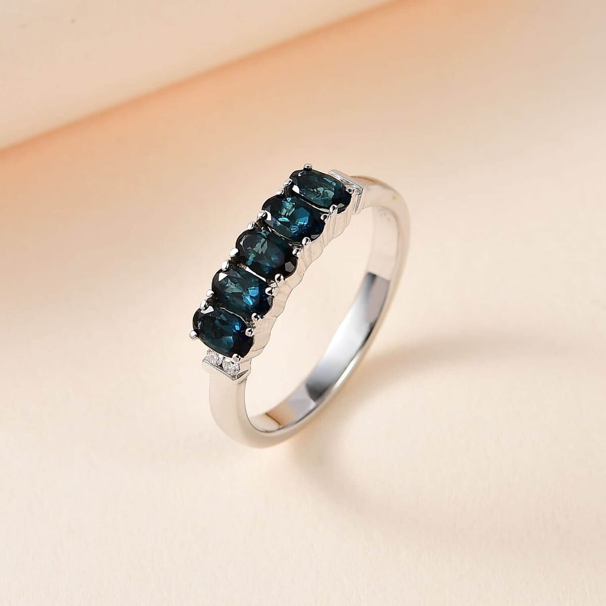 Luxoro 14K White Gold AAA Monte Belo Indicolite and G-H I2 Diamond 5 Stone Ring (Size 9.5) 1.35 ctw image number 1