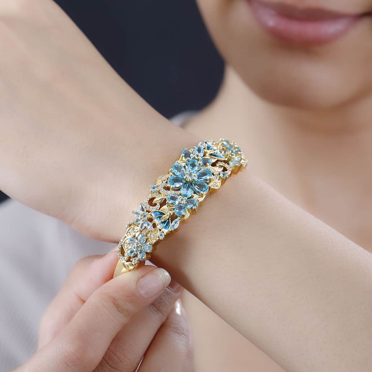 Betroka Blue Apatite and White Zircon Floral Bangle Bracelet in Vermeil Yellow Gold Over Sterling Silver (7.25 In) 11.10 ctw image number 2