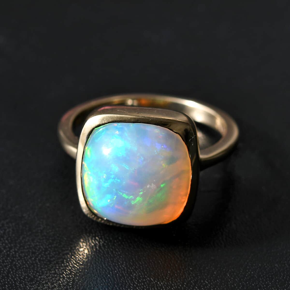 Luxoro 14K Yellow Gold AAA Ethiopian Welo Opal Solitaire Ring (Size 7.0) 4.15 Grams 5.65 ctw image number 2