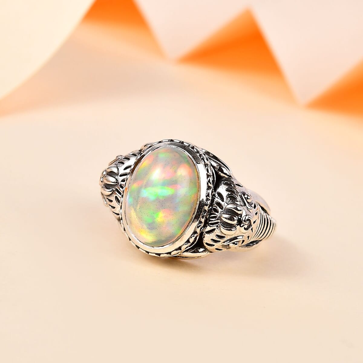 Indian Artistry Ethiopian Welo Opal 4.20 ctw Elephant Ring in Sterling Silver (Size 6.0) image number 1