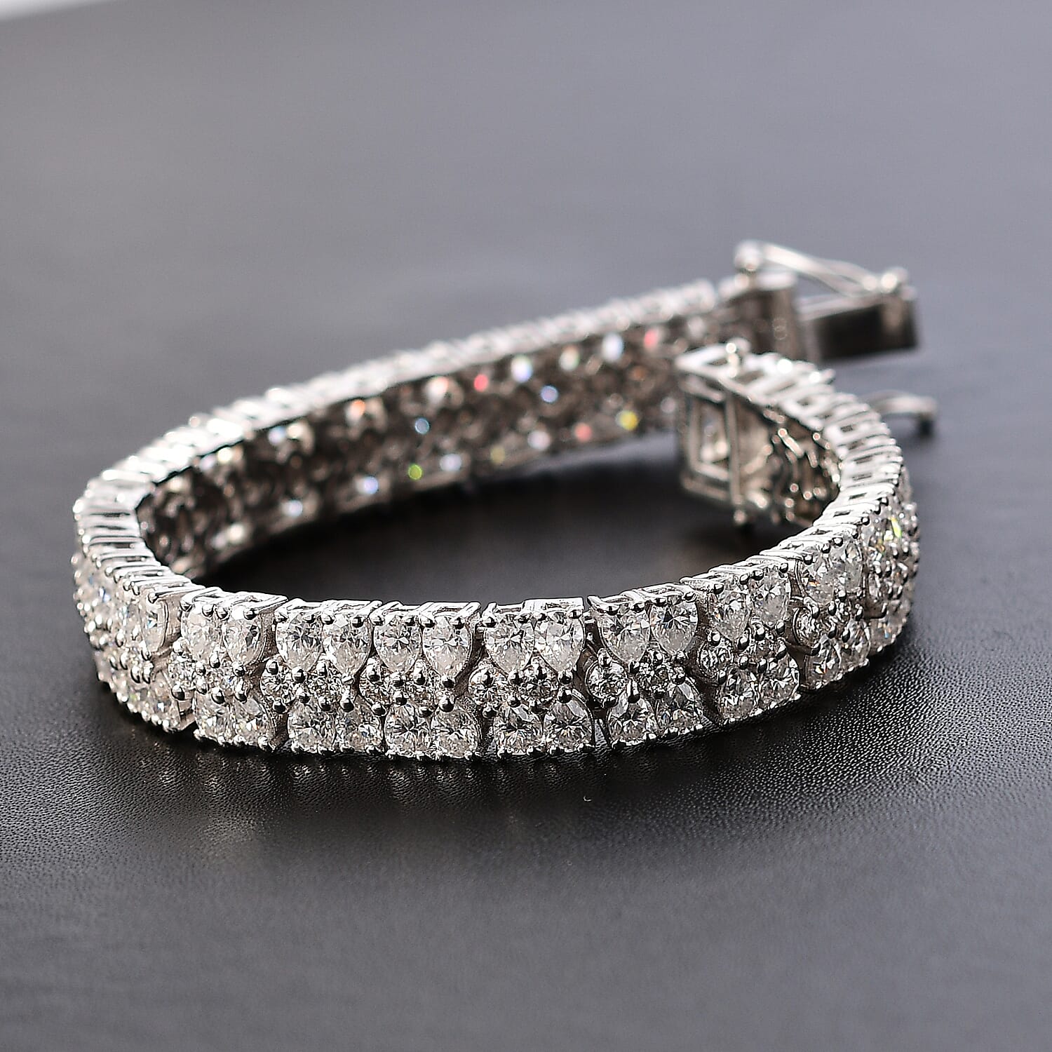 D'Joy Moissanite Bracelet in Platinum Over Sterling Silver (7.25 In) 19.50 ctw