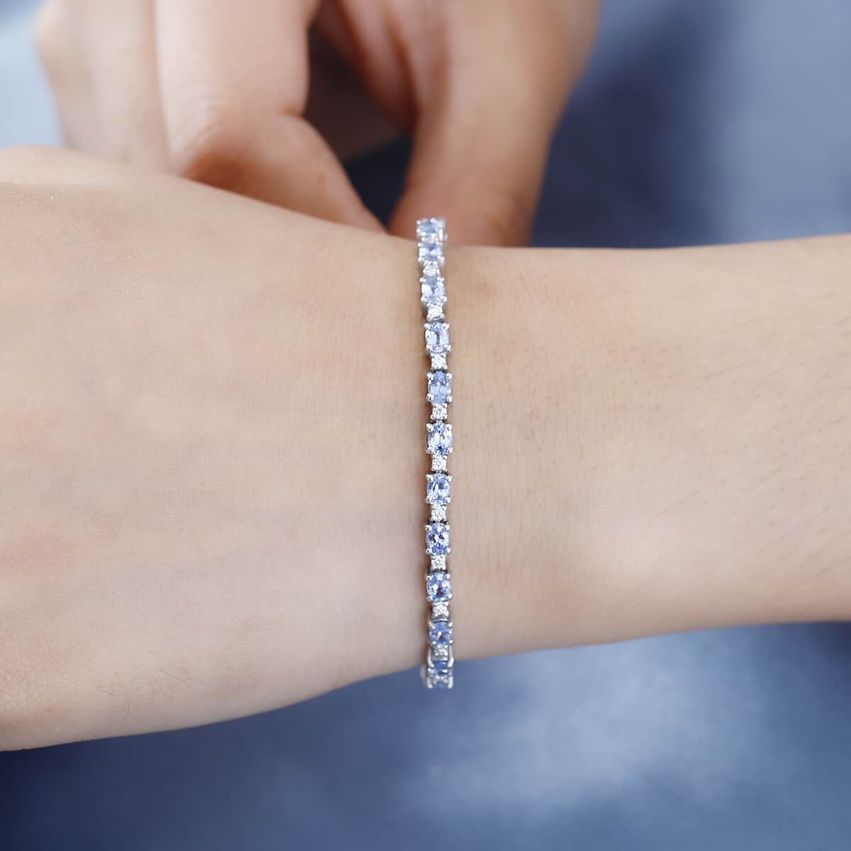 Premium Ceylon Blue Sapphire and Moissanite Bracelet in Platinum Over Sterling Silver (6.50 In) 6.25 ctw image number 2