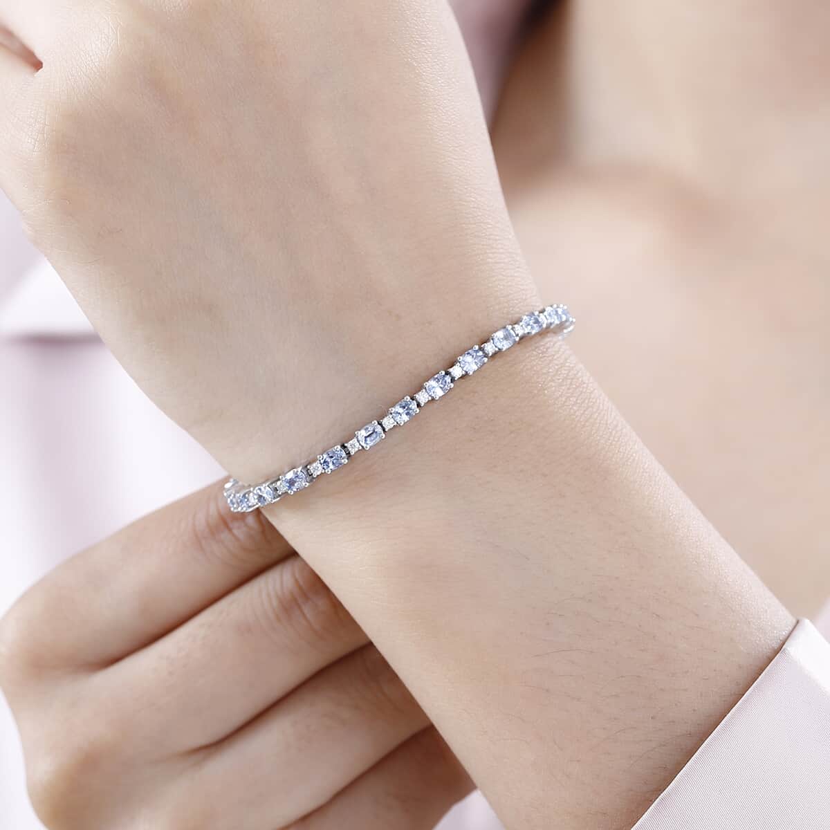 Premium Ceylon Blue Sapphire and Moissanite Bracelet in Platinum Over Sterling Silver (7.25 In) 6.70 ctw image number 2