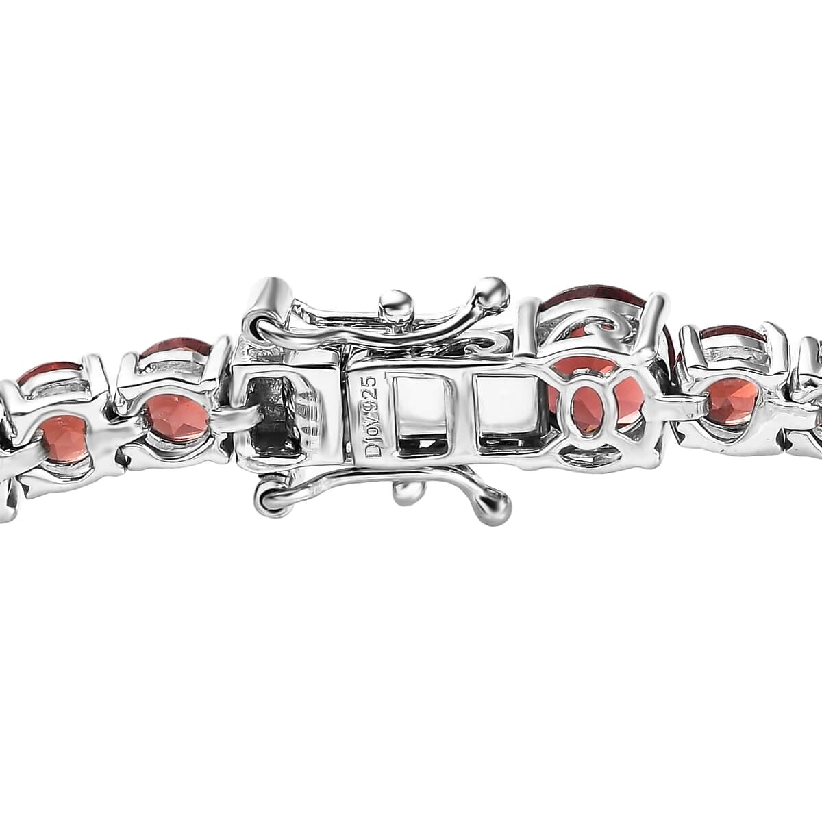 Mozambique Garnet Bracelet in Platinum Over Sterling Silver (8.00 In) 21.50 ctw image number 3