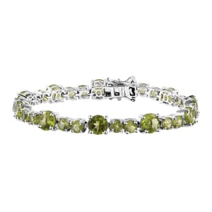 Peridot 15.40 ctw Bracelet in Platinum Over Sterling Silver (6.50 In)