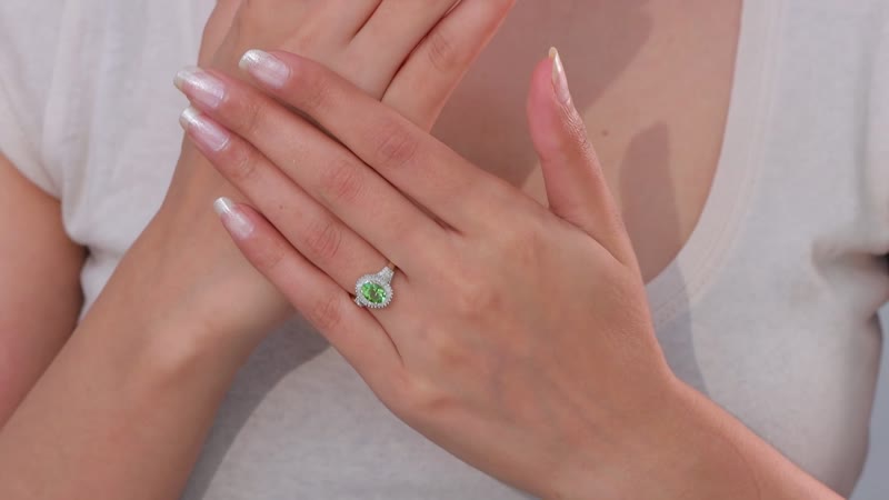 Luxoro 10K Green Gold Premium Natural Calabar Green Tourmaline and G-H I2 Diamond Ring (Size 6.0) 4.60 Grams 1.40 ctw
