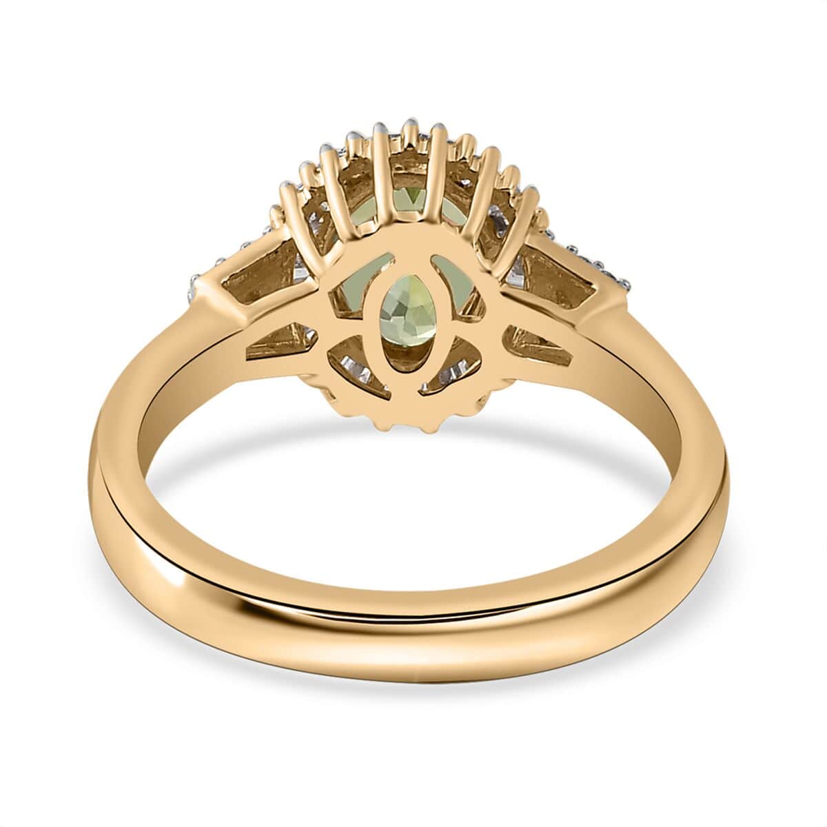 Luxoro 10K Green Gold Premium Natural Calabar Green Tourmaline and G-H I2 Diamond Halo Ring (Size 7.0) 4.60 Grams 1.40 ctw image number 4