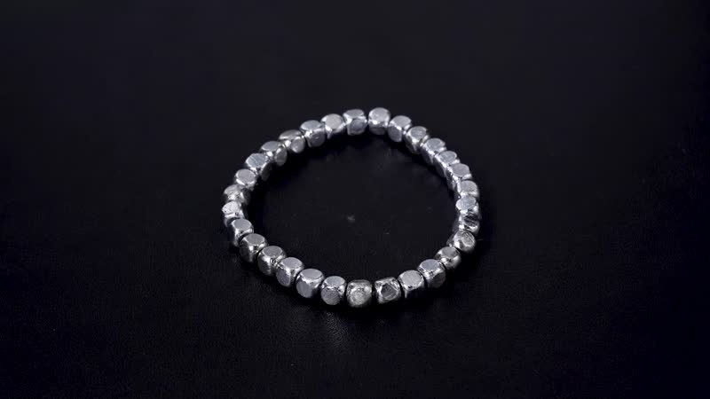 Marvelous Meteorite Beaded Men's Stretch Bracelet