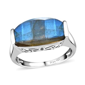 Malagasy Labradorite Solitaire Ring in Platinum Over Sterling Silver (Size 10.0) 5.90 ctw
