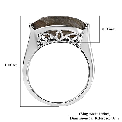 Malagasy Labradorite Solitaire Ring in Platinum Over Sterling Silver (Size 10.0) 5.90 ctw