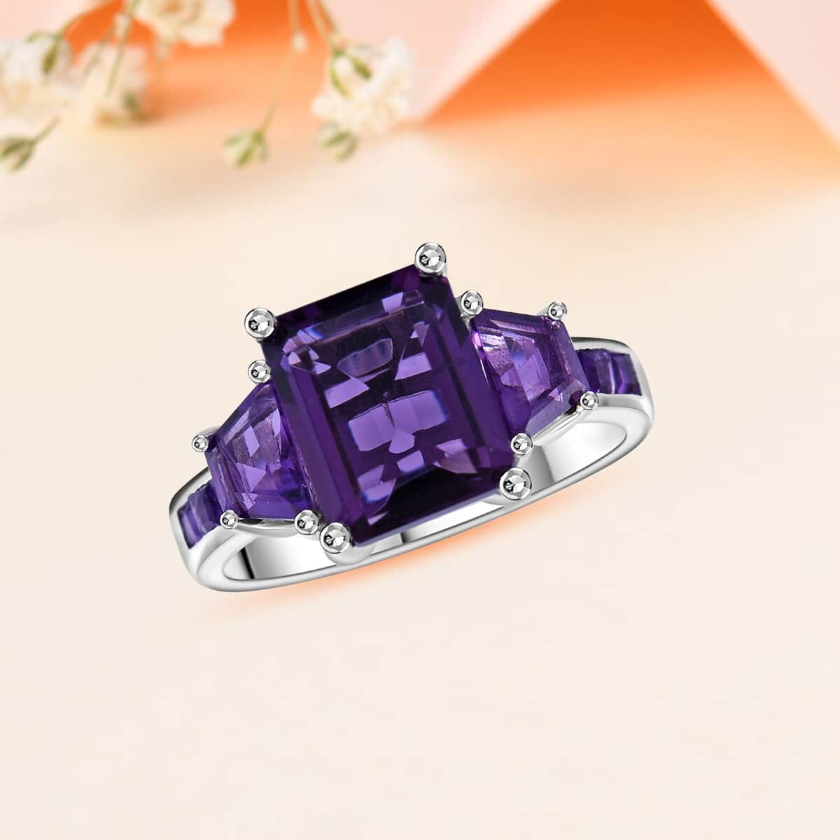 Doorbuster Premium African Amethyst Ring in Platinum Over Sterling Silver (Size 10.0) 4.60 ctw image number 1