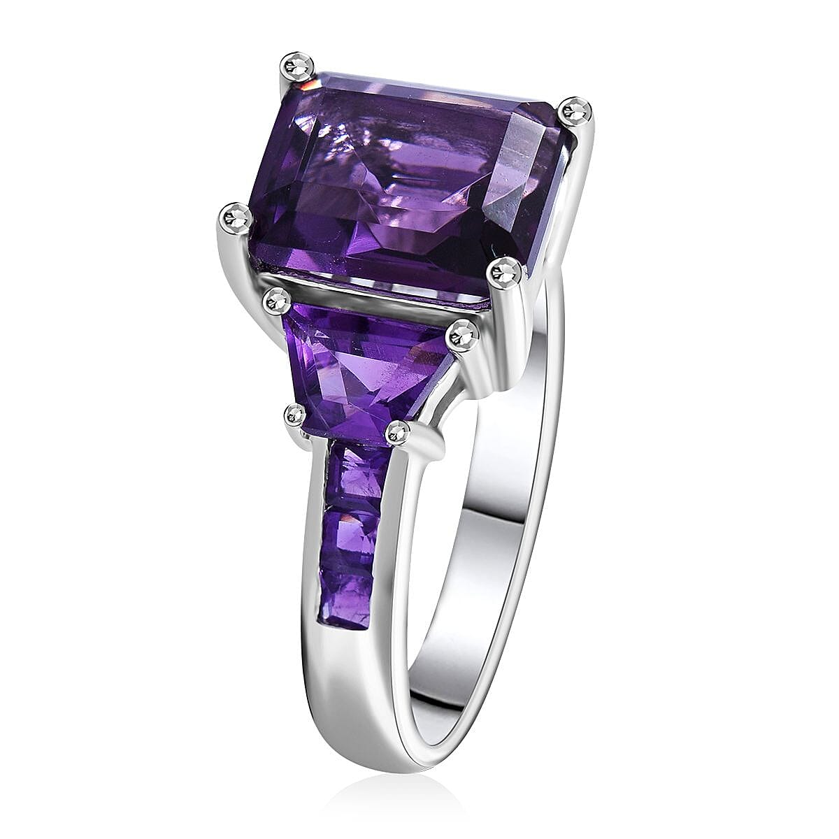 Premium African Amethyst Ring in Platinum Over Sterling Silver (Size 5.0) 4.60 ctw image number 3