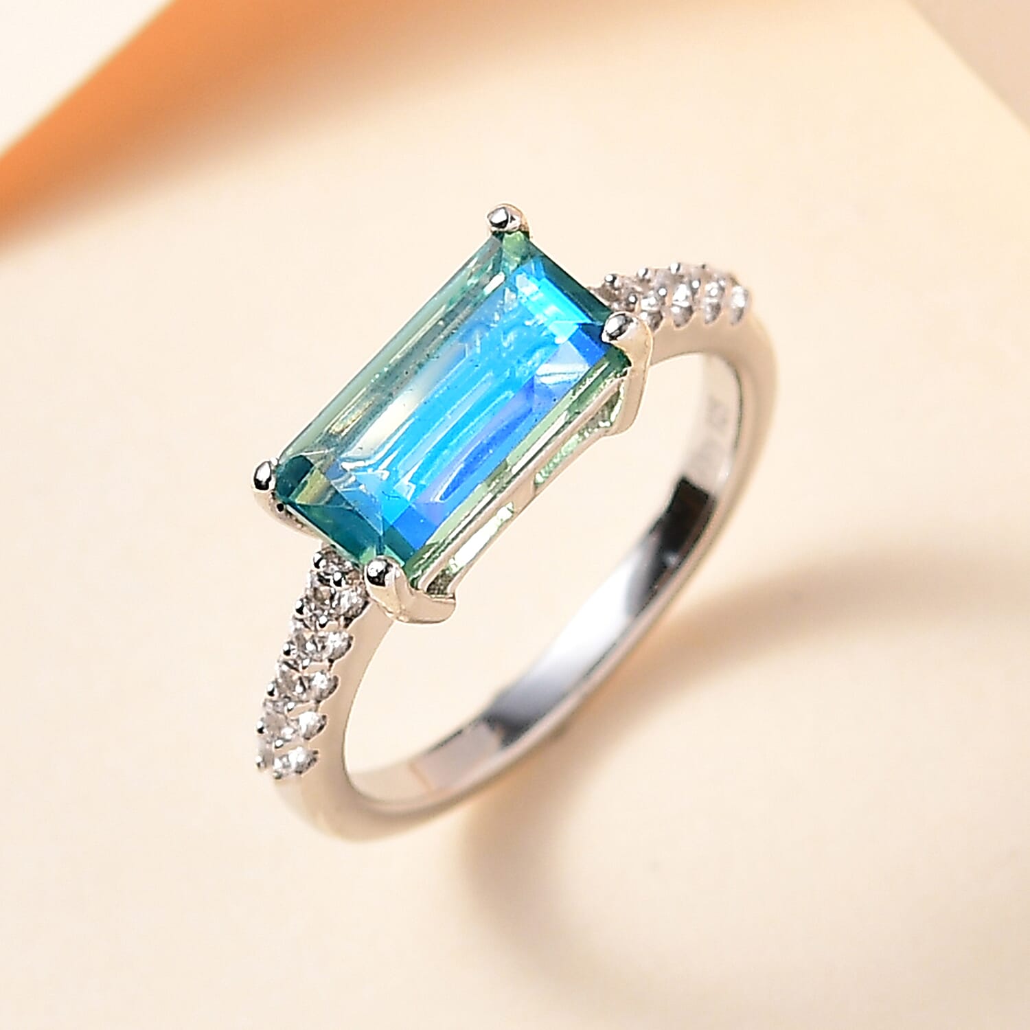 D'Joy Premium Peacock Quartz (Bgt) and White Zircon 1.40 ctw Ring in Platinum Over Sterling Silver (Size 11.0)