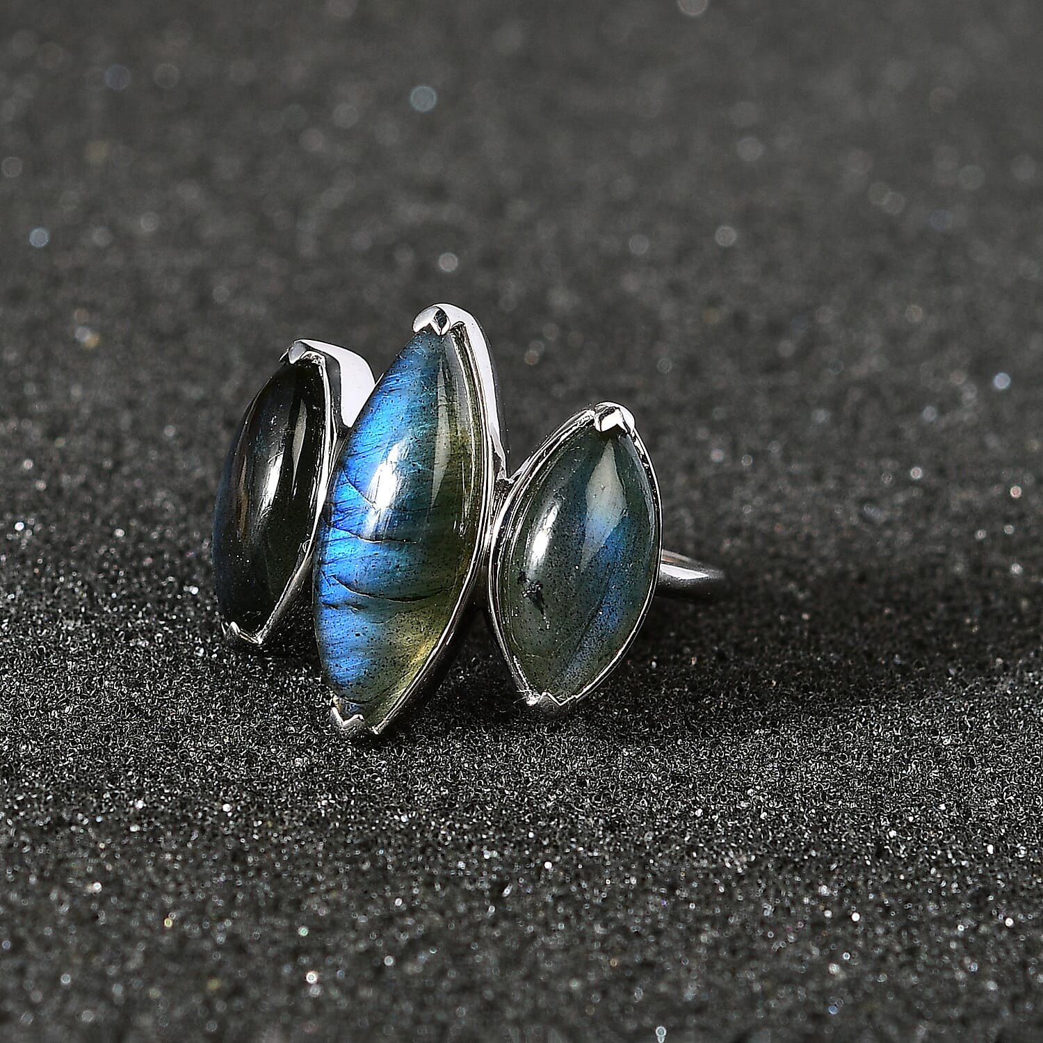 Malagasy Labradorite 3 Stone Ring in Platinum Over Sterling Silver (Size 8.0) 10.60 ctw