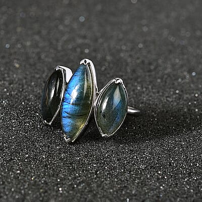 Malagasy Labradorite 3 Stone Ring in Platinum Over Sterling Silver (Size 8.0) 10.60 ctw