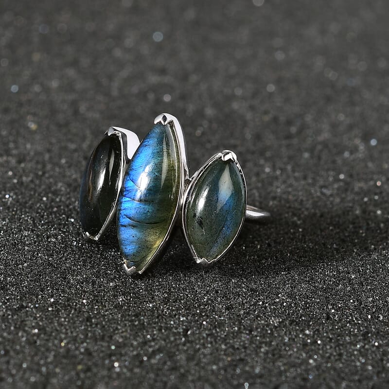 Malagasy Labradorite 3 Stone Ring in Platinum Over Sterling Silver (Size 8.0) 10.60 ctw