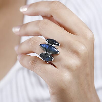 Malagasy Labradorite 3 Stone Ring in Platinum Over Sterling Silver (Size 8.0) 10.60 ctw